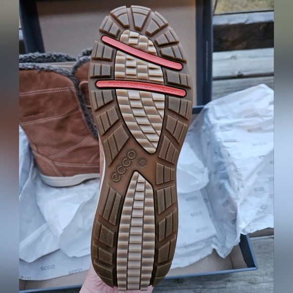 ECCO Women's Trace Lite Women's Boot - Picture 3 of 11